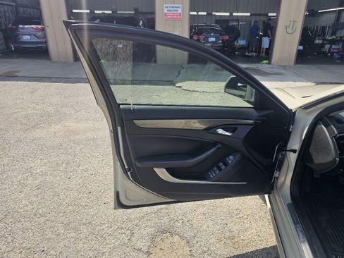 Used 2011 Cadillac CTS AWD Sedan image 29