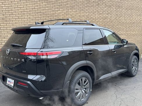 New 2026 Nissan Pathfinder SV image 15