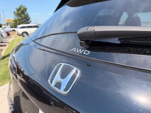 Used 2024 Honda HR-V Sport image 30