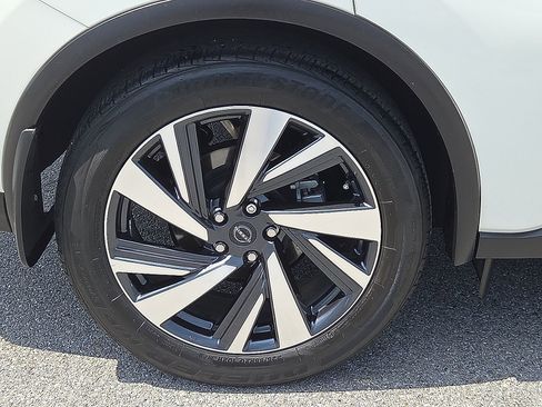 Used 2023 Nissan Murano SL w/ SL Moonroof Package FWD image 7