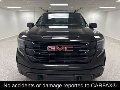 Used 2024 GMC Sierra 1500 Pro w/ Graphite Edition