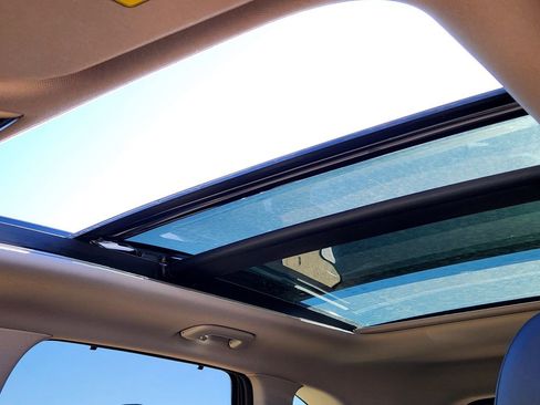 New 2026 Kia Sorento SX image 15