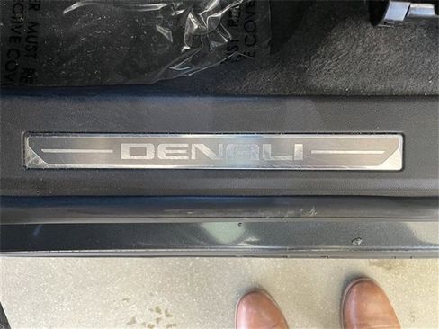 Used 2019 GMC Terrain Denali w/ Driver Alert Package II image 16