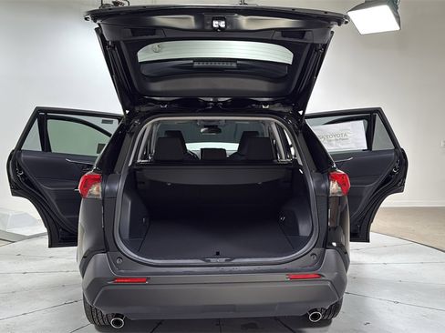 New 2025 Toyota RAV4 LE image 16