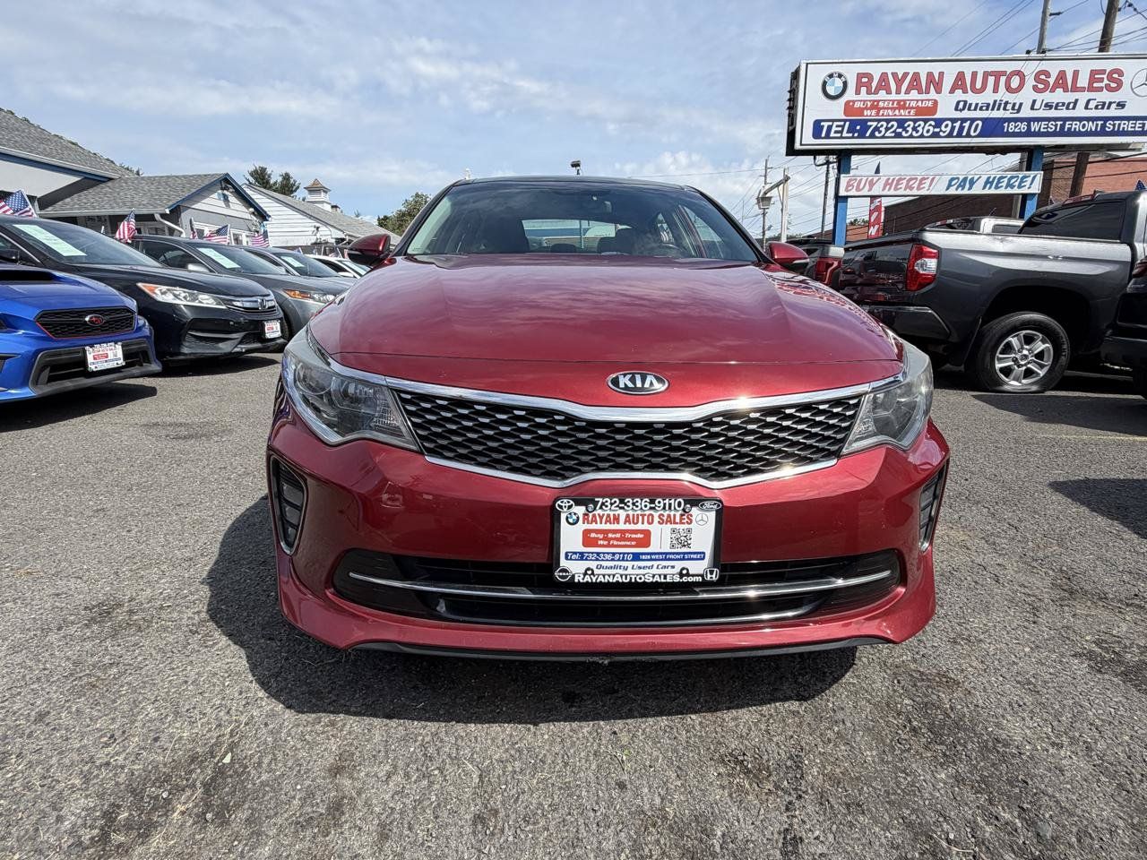 Used 2018 Kia Optima S w/ Panoramic Sunroof Package FWD image 2