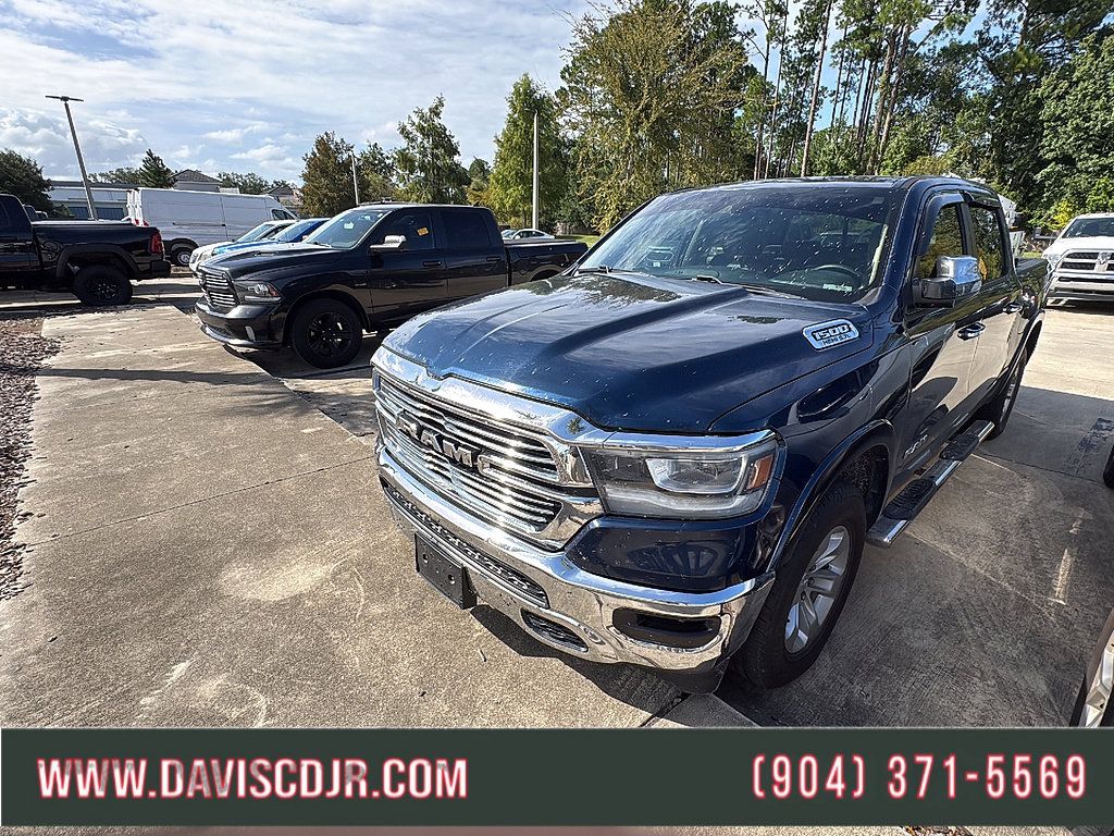 Used 2021 RAM 1500 Laramie AWD/4WD image 1