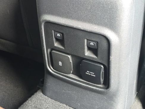 Used 2023 Ford Bronco Outer Banks AWD/4WD image 17