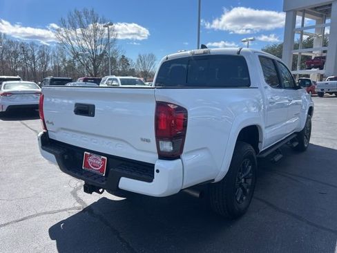 Used 2023 Toyota Tacoma SR5 image 5