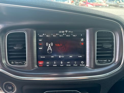 Used 2018 Dodge Charger R/T Scat Pack w/ Beats Audio Group RWD image 16