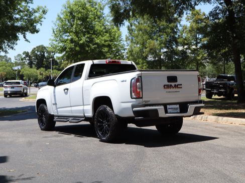 Used 2022 GMC Canyon Elevation Standard w/ Convenience Package AWD/4WD image 7