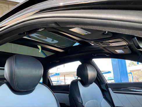 Used 2019 Genesis G80 3.3T Sport image 13