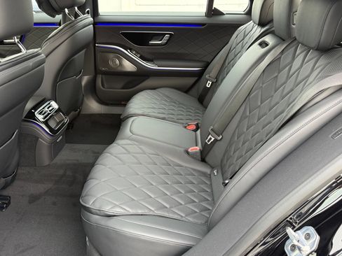 New 2026 Mercedes-Benz S 580 4MATIC Sedan image 30