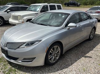 Used 2014 Lincoln MKZ FWD video 2