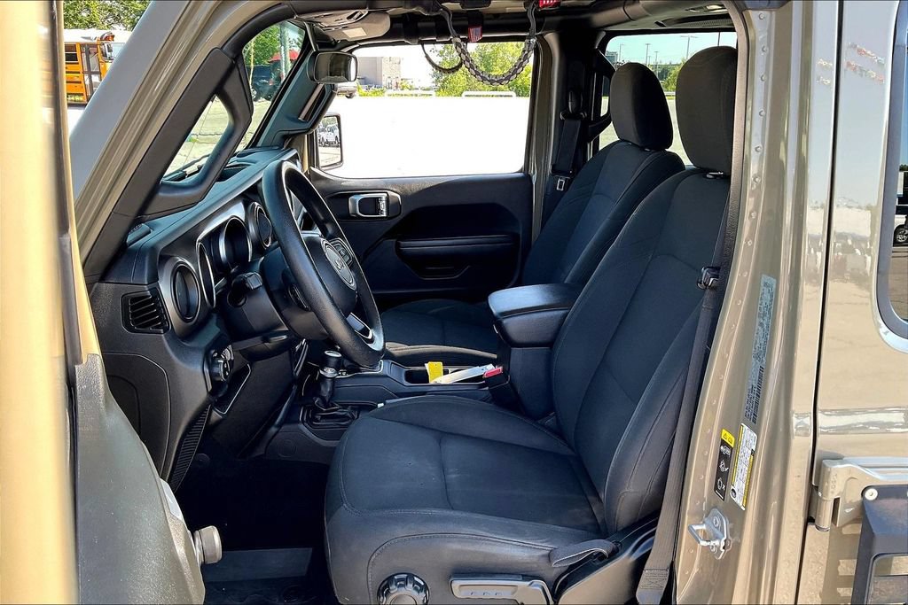 Used 2020 Jeep Gladiator Sport AWD/4WD image 21