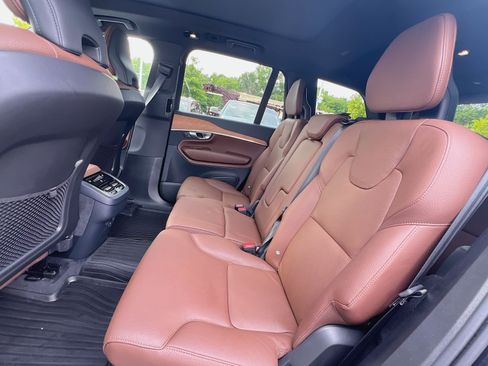 Used 2023 Volvo XC90 B6 Plus w/ Protection Package Premier AWD/4WD image 25