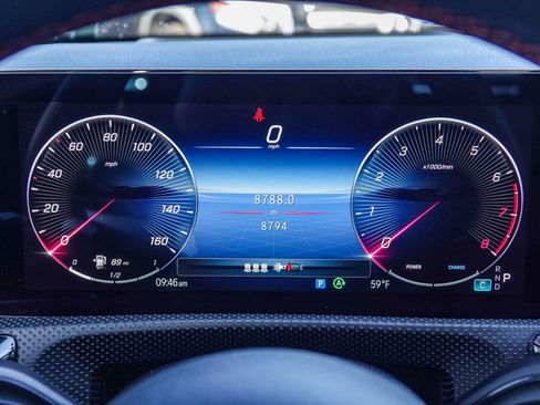 Certified 2025 Mercedes-Benz CLA 250 image 24