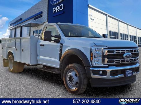 New 2026 Ford F450 XL w/ XL Chrome Package AWD/4WD image 1