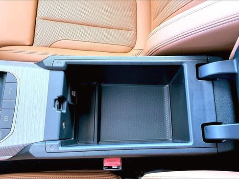 Used 2026 BMW M440i Convertible RWD image 31