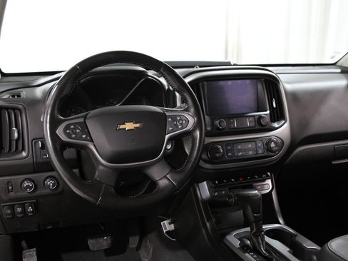 Used 2019 Chevrolet Colorado ZR2 image 7