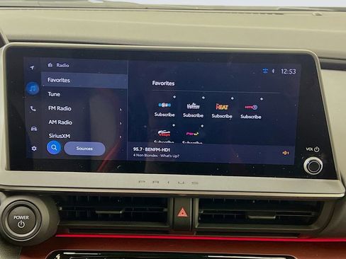 Used 2024 Toyota Prius Prime Premium image 16