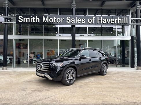 Certified 2025 Mercedes-Benz GLS 450 4MATIC image 1