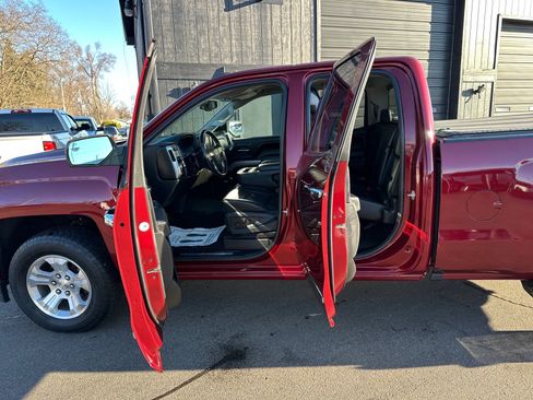 Used 2016 Chevrolet Silverado 1500 LTZ Z71 w/ LTZ Plus Package image 16