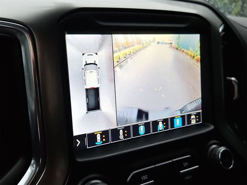 Used 2021 Chevrolet Silverado 3500 LTZ w/ LTZ Plus Package image 29