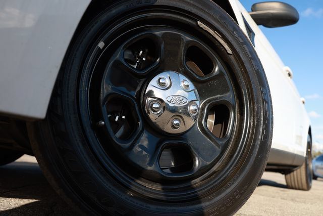 Used 2017 Ford Taurus Police Interceptor AWD image 35