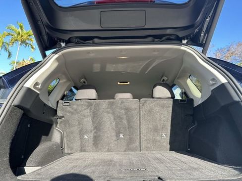 Used 2024 Nissan Rogue SV image 28