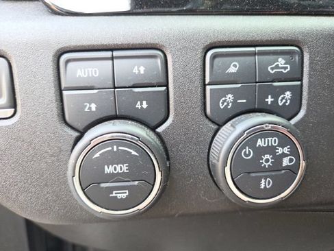 Used 2023 Chevrolet Silverado 1500 High Country w/ LPO, Dark Essentials Package AWD/4WD image 10
