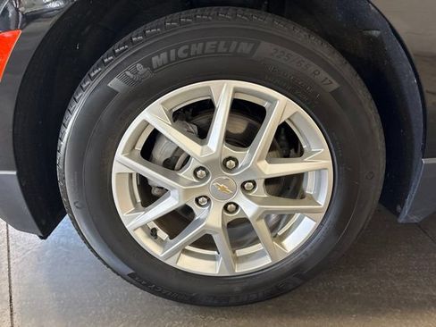 Used 2024 Chevrolet Equinox LS w/ LS Convenience Package FWD image 7