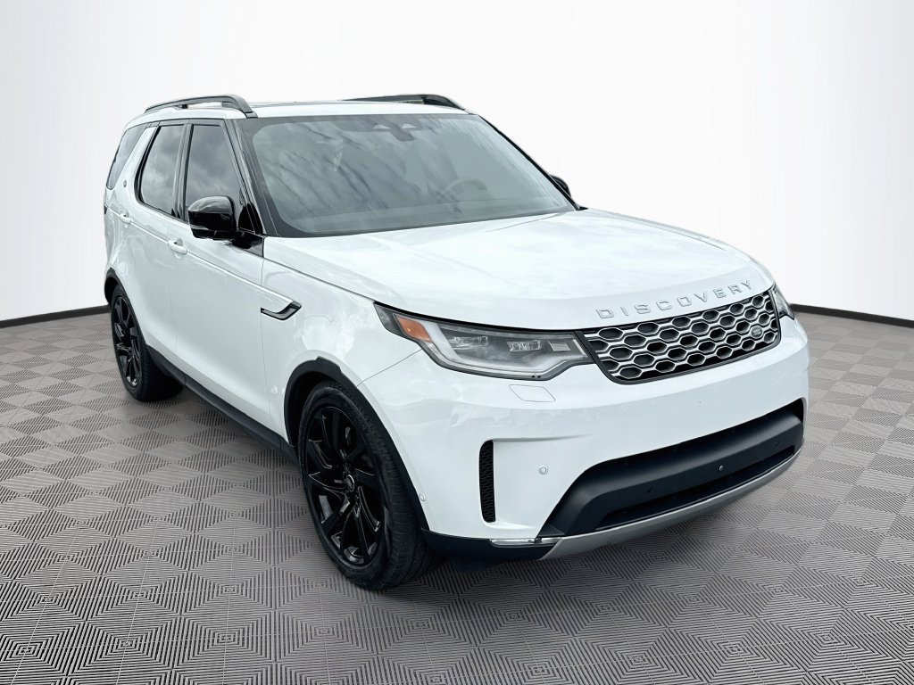Used 2025 Land Rover Discovery S AWD/4WD image 4