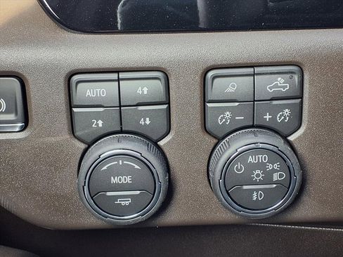 New 2026 Chevrolet Silverado 1500 LT Trail Boss w/ Safety Package image 10