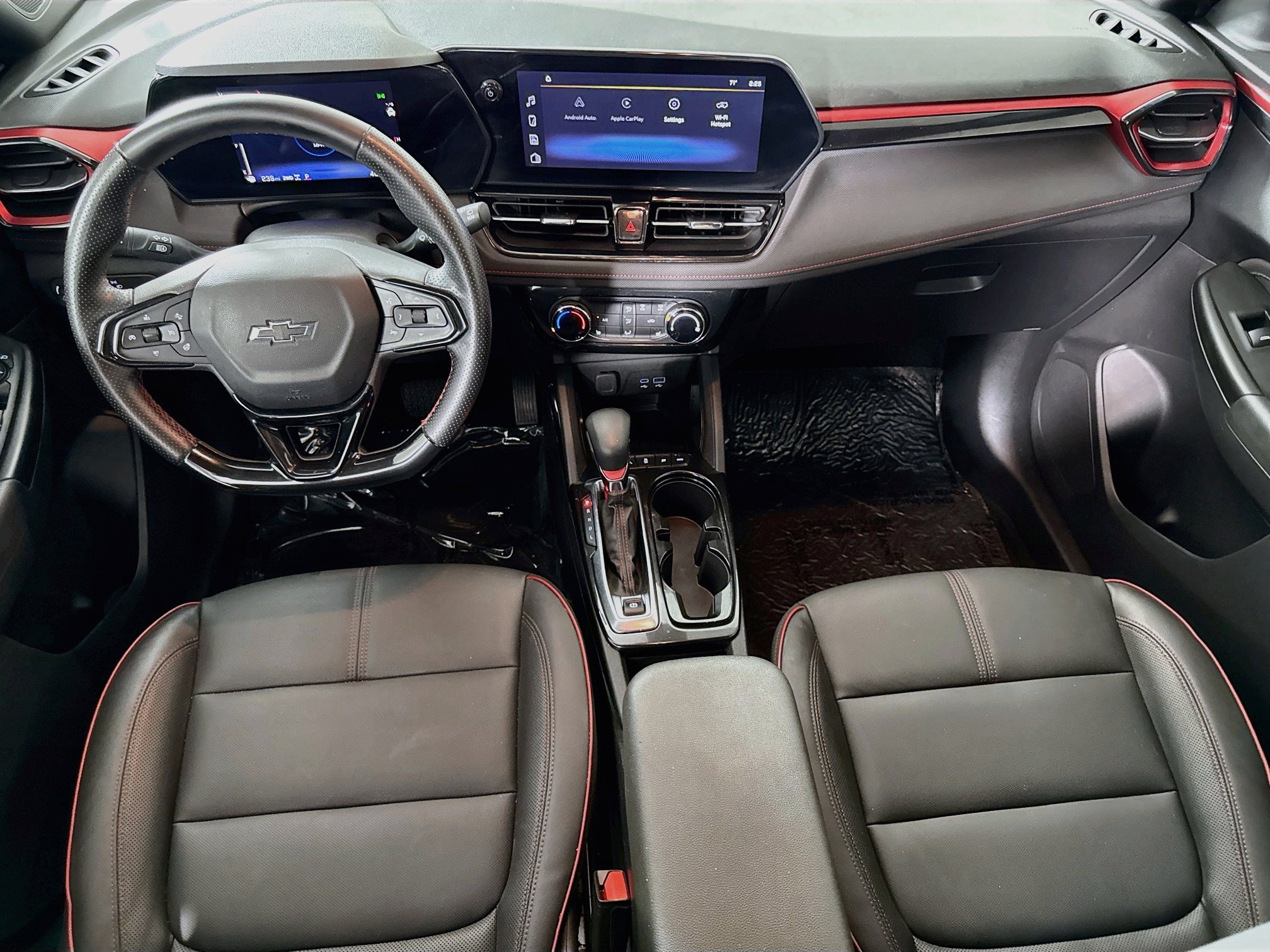 Used 2024 Chevrolet TrailBlazer RS AWD/4WD image 25