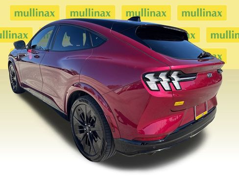 Used 2025 Ford Mustang Mach-E GT image 9