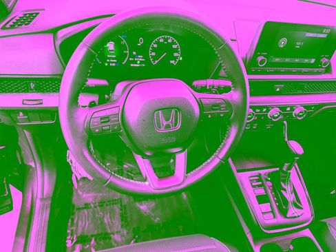 Used 2023 Honda CR-V Sport image 32
