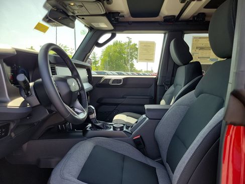 New 2026 Ford Bronco Big Bend AWD/4WD image 18