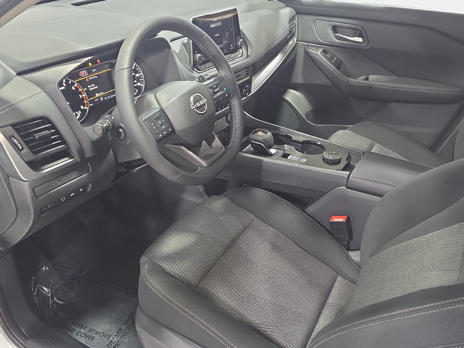 New 2026 Nissan Rogue SV AWD/4WD image 16