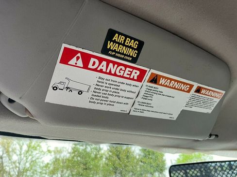 Used 1999 Ford F450 2WD Regular Cab Super Duty image 52