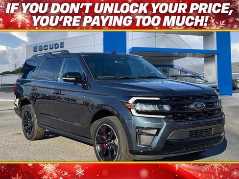 Used 2024 Ford Expedition Limited image 1