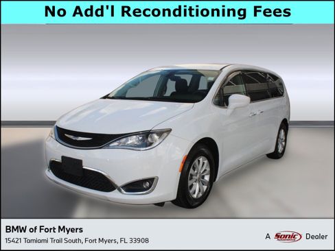Used 2018 Chrysler Pacifica Touring Plus image 1