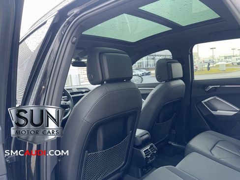 Certified 2022 Audi Q3 2.0T Premium Plus w/ Premium Plus Package image 17