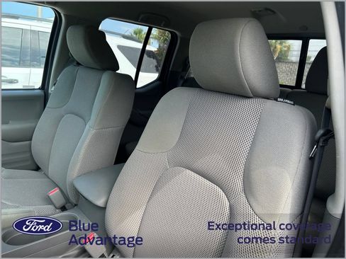 Used 2020 Nissan Frontier SV RWD image 11