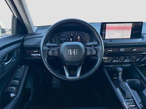 Certified 2023 Honda Accord Touring image 22
