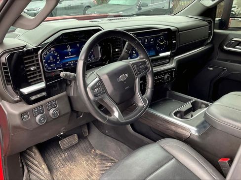 Used 2024 Chevrolet Silverado 2500 LTZ w/ LTZ Plus Package image 14