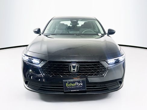 Used 2025 Honda Accord LX image 2