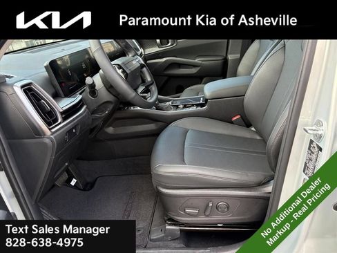 New 2026 Kia Sorento S w/ S Panoramic Sunroof Package FWD image 18