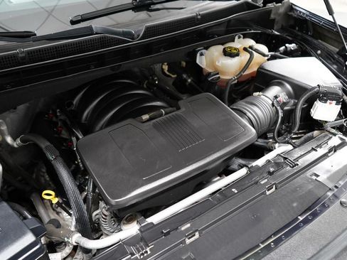 Used 2023 GMC Yukon XL AT4 AWD/4WD image 37