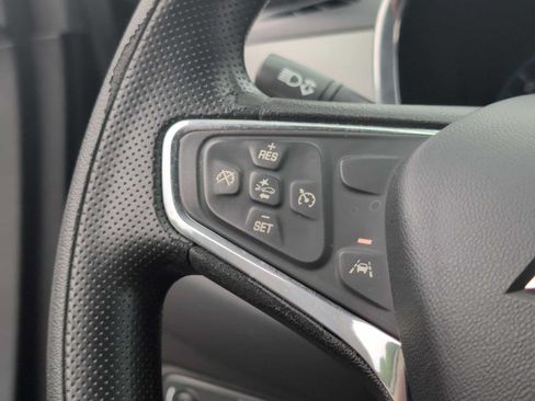 Used 2020 Chevrolet Equinox LS FWD image 22