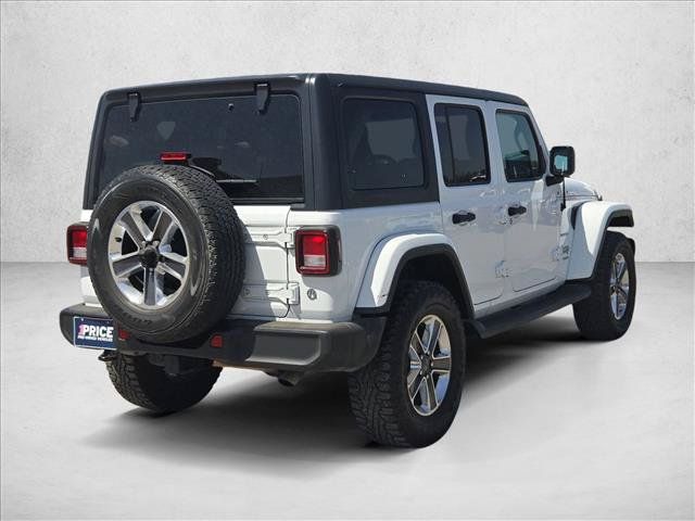 Used 2018 Jeep Wrangler Unlimited Sahara AWD/4WD image 5